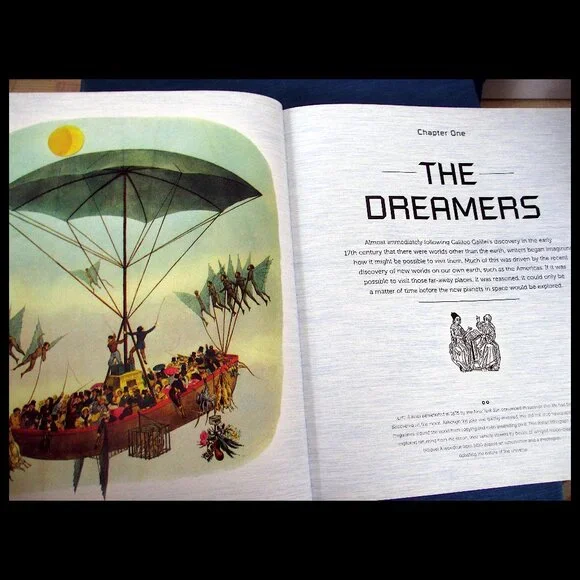 Book - Spaceships: An Illustrated History of the Real & the Imagined, Ron Miller - Picture 3 of 16